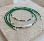Colier Choker Boho-Elegant din Smarald Hidrotermal și Perlă Baroc Unică